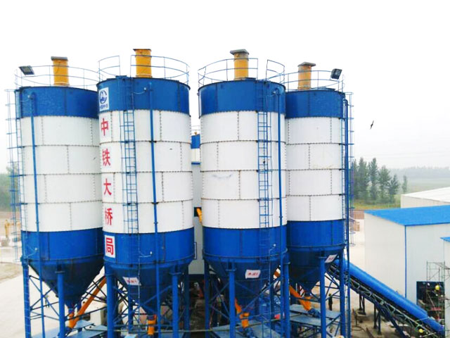 瓦(wǎ)片組合式(shi)水泥倉