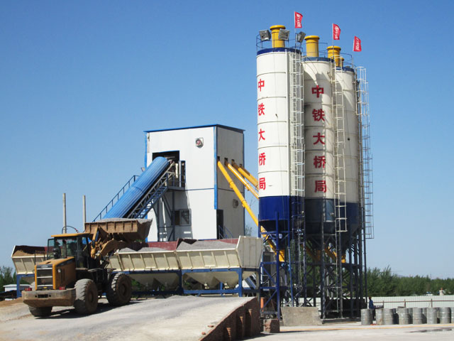 HZS120工(gōng)程型混凝(níng)土攪拌站(zhàn)
