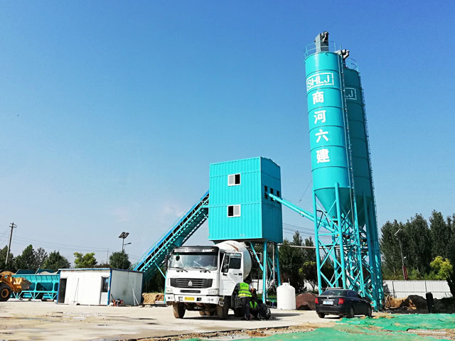 HZS60模塊(kuài)集裝箱式(shì)混凝土攪(jiǎo)拌站